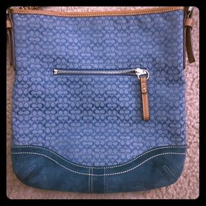 Authentic Coach Crossbody (Vintage).